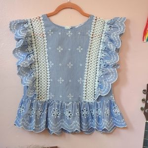 BB Dakota Blue & white lacey blouse size 6 or S/M